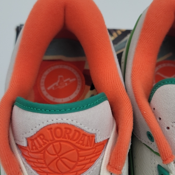 NIke Air Jordan 2 Retro Low SP - Picture 4 of 5